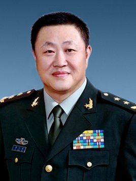 中国人民解放军高级将领,中将军衔.