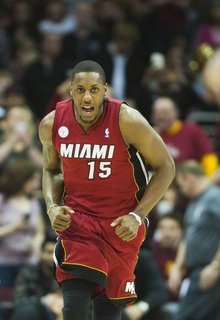 马里奥·钱莫斯