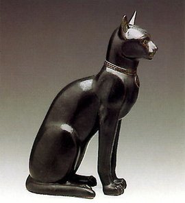 黑色猫神像
