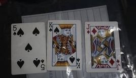 扑克牌女尸悬案