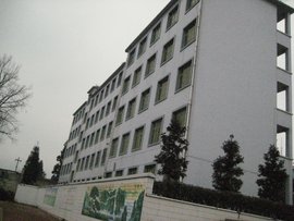 六枝特区第三中学