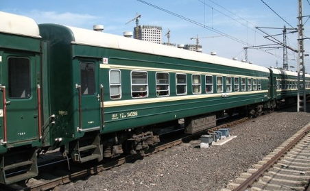 火车的红皮、绿皮、蓝皮车有什么不同?还有什么颜色?_360问答