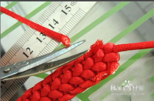 怎么用红绳编手链耳钉_360问答