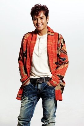 后 无论落寞或欢笑 热炽的心无退掉 能共伴着渡分秒 沿路那怕寒风侵扰